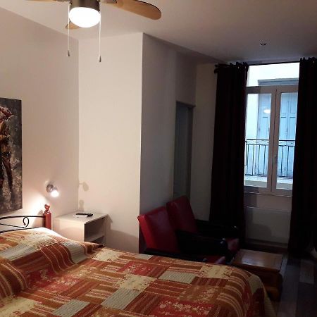 La Re'Belle Bed & Breakfast Ceret Bagian luar foto